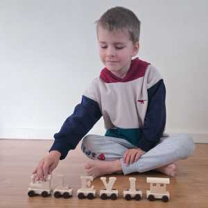 4 letter Kaper Kidz Name Train Levi